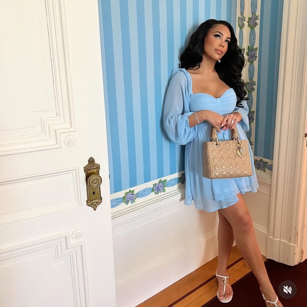 Elegant Blue Chiffon Dress